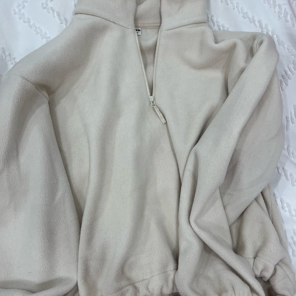 Uniqlo Cream Women's Sweater